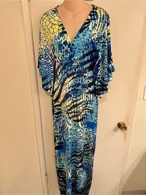 S Twelve Vibrant kaftan-style maxi dress mixed animal rhinestone embellishment.